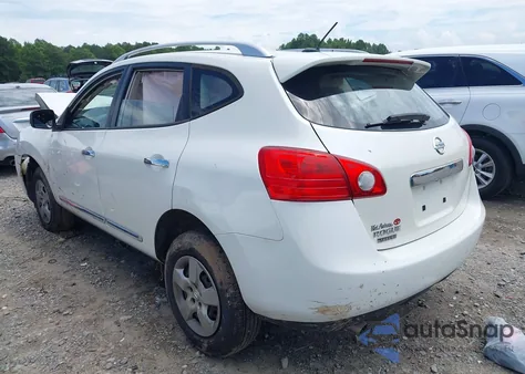 2015 Nissan Rogue Select S z USA, uszkodzony, nr VIN JN8AS5MTXFW654272